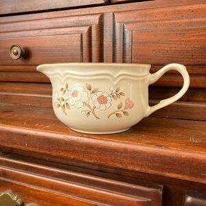 Covington Edition Stoneware Gravy Dish